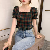 Karierte Bluse mit Puffärmeln und quadratischem Ausschnitt